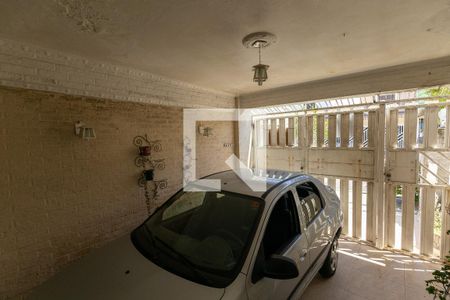 Garagem de casa à venda com 2 quartos, 150m² em Vila Arriete, São Paulo
