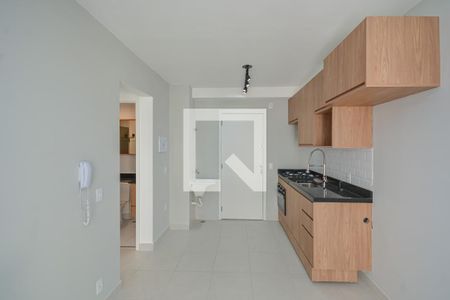 Sala/Cozinha de apartamento para alugar com 2 quartos, 36m² em Socorro, São Paulo