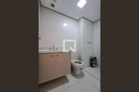 Banheiro de kitnet/studio à venda com 1 quarto, 26m² em Vila Mariana, São Paulo