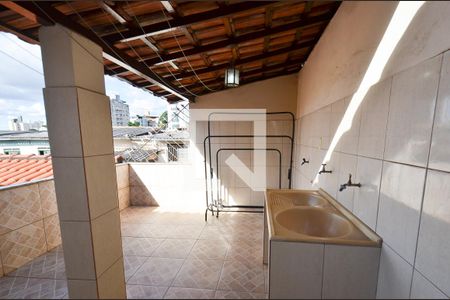 Area serviço Edicula2 de casa à venda com 3 quartos, 257m² em Concórdia, Belo Horizonte
