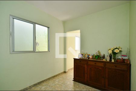 Quarto Edicula1 de casa à venda com 3 quartos, 257m² em Concórdia, Belo Horizonte
