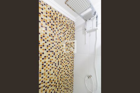 Banheiro de apartamento à venda com 2 quartos, 42m² em Jardim Casa Pintada, São Paulo