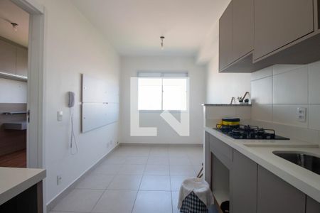 Sala/Cozinha de apartamento para alugar com 1 quarto, 26m² em Jardim Mirante, São Paulo