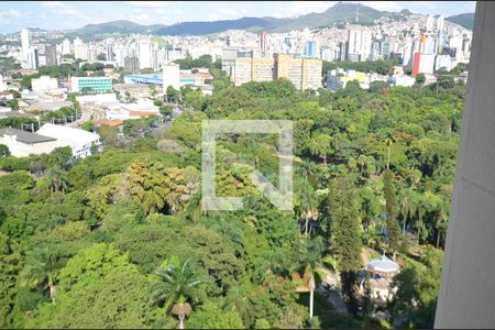 Vista de apartamento à venda com 3 quartos, 133m² em Centro, Belo Horizonte