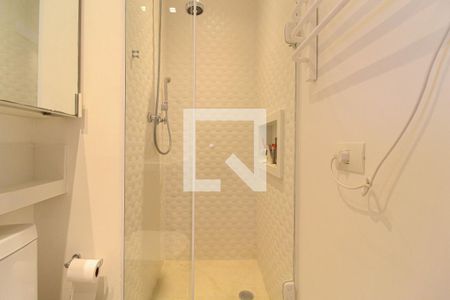 Banheiro da Suíte 1 de apartamento para alugar com 2 quartos, 75m² em Indianópolis, São Paulo