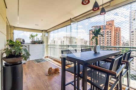 Varanda gourmet de apartamento à venda com 3 quartos, 151m² em Jardins, São Paulo