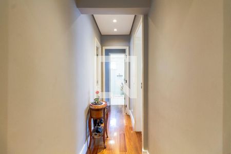 Corredor de apartamento para alugar com 3 quartos, 151m² em Jardins, São Paulo