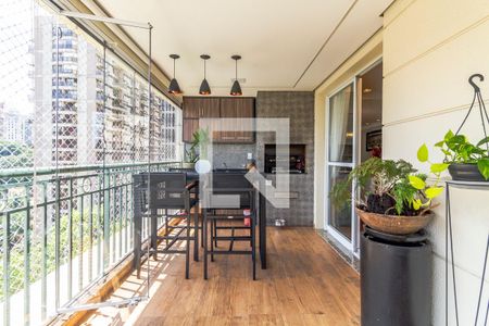 Varanda gourmet de apartamento à venda com 3 quartos, 151m² em Jardins, São Paulo