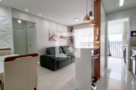Sala de apartamento à venda com 2 quartos, 60m² em Jaguaribe, Osasco
