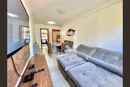 Sala de apartamento para alugar com 2 quartos, 60m² em Guarani, Belo Horizonte