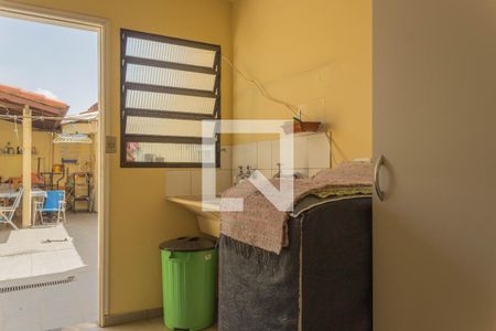 Área de Serviço de casa à venda com 3 quartos, 177m² em Baeta Neves, São Bernardo do Campo