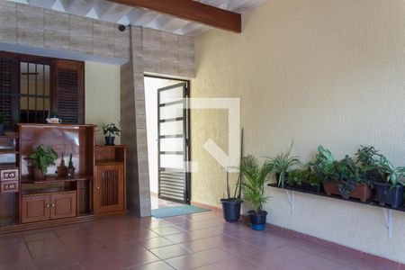 Garagem de casa à venda com 3 quartos, 177m² em Baeta Neves, São Bernardo do Campo
