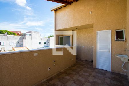 Área de serviço de apartamento para alugar com 2 quartos, 84m² em Vila Helena, Santo André