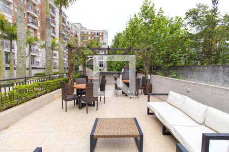 Área comum - Churrasqueira de apartamento para alugar com 1 quarto, 38m² em Granja Viana, Cotia