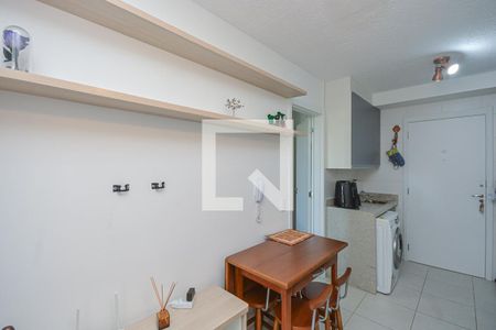 Sala/Cozinha de apartamento para alugar com 1 quarto, 31m² em Socorro, São Paulo