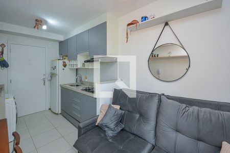 Sala/Cozinha de apartamento para alugar com 1 quarto, 31m² em Socorro, São Paulo