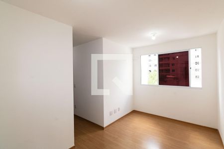 Sala de apartamento para alugar com 2 quartos, 45m² em Inhoaíba, Rio de Janeiro