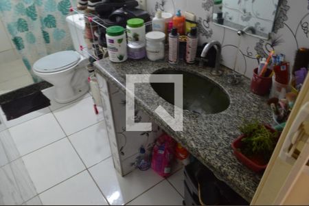 Banheiro  de casa para alugar com 1 quarto, 90m² em Taquara, Rio de Janeiro