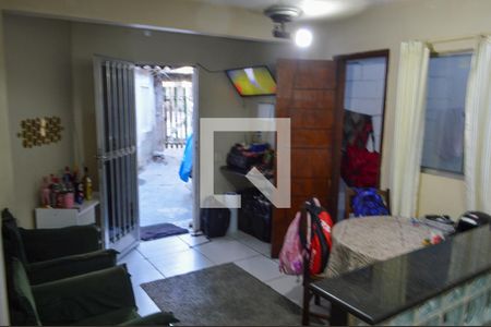 Sala de casa para alugar com 1 quarto, 90m² em Taquara, Rio de Janeiro