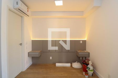 Sala/Quarto de kitnet/studio para alugar com 1 quarto, 25m² em Pinheiros, São Paulo