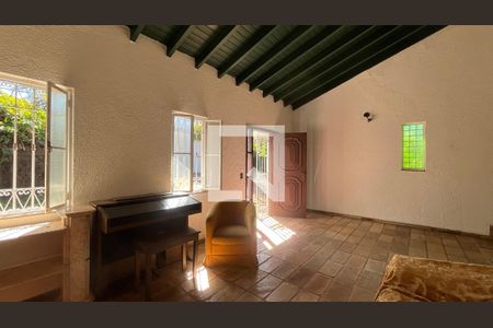 Casa à venda com 4 quartos, 675m² em Cidade Universitária, Campinas