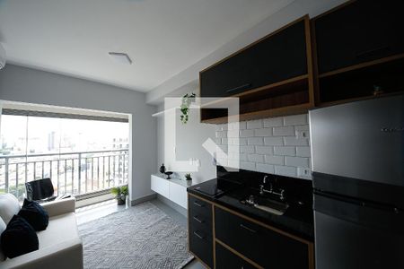 Sala e Cozinha de apartamento para alugar com 1 quarto, 31m² em Vila Prudente, São Paulo