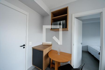Sala e Cozinha de apartamento para alugar com 1 quarto, 31m² em Vila Prudente, São Paulo