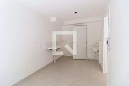 Sala de apartamento para alugar com 1 quarto, 28m² em Parque Industrial Tomas Edson, São Paulo