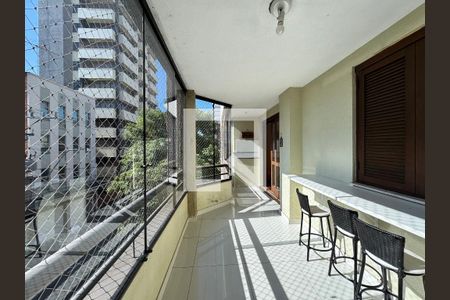 Varanda de apartamento à venda com 3 quartos, 110m² em Centro, São Leopoldo