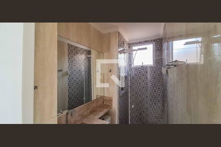 Banheiro de apartamento à venda com 2 quartos, 42m² em Jardim Boa Vista (zona Oeste), Osasco