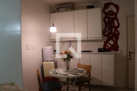 Cozinha de apartamento à venda com 3 quartos, 100m² em Pompeia, São Paulo