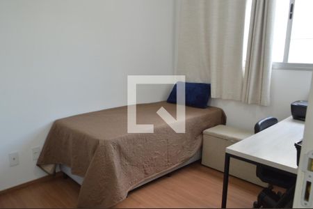 Quarto 1 de apartamento para alugar com 2 quartos, 48m² em Pechincha, Rio de Janeiro