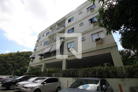 Fachada de apartamento à venda com 4 quartos, 97m² em Jacarepaguá, Rio de Janeiro