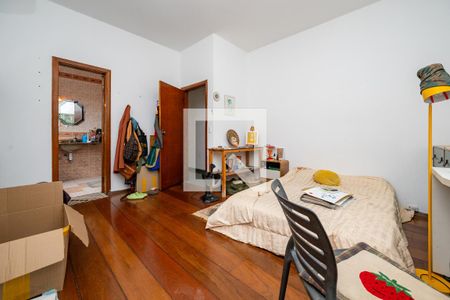 Suíte 1 de casa à venda com 5 quartos, 500m² em Cidade Vargas, São Paulo