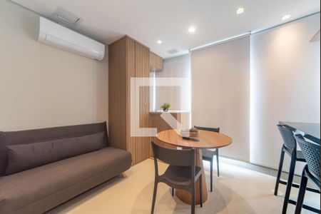 Sala  de apartamento para alugar com 1 quarto, 32m² em Jardim das Acacias, São Paulo