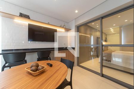 Sala  de apartamento para alugar com 1 quarto, 32m² em Jardim das Acacias, São Paulo