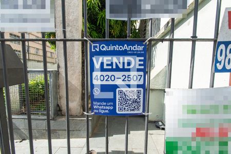 Plaquinha  de apartamento à venda com 3 quartos, 79m² em Cambuci, São Paulo