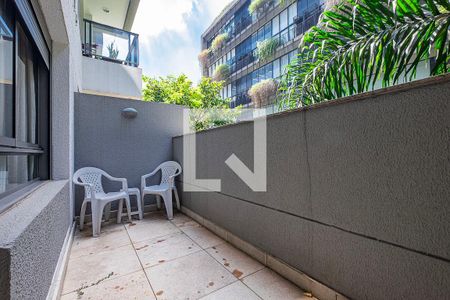 Studio - Varanda de kitnet/studio para alugar com 1 quarto, 40m² em Vila Madalena, São Paulo
