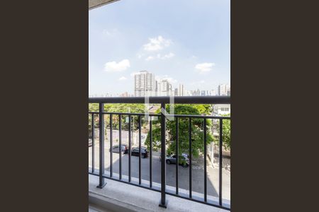 Varanda de kitnet/studio à venda com 1 quarto, 37m² em Moema, São Paulo