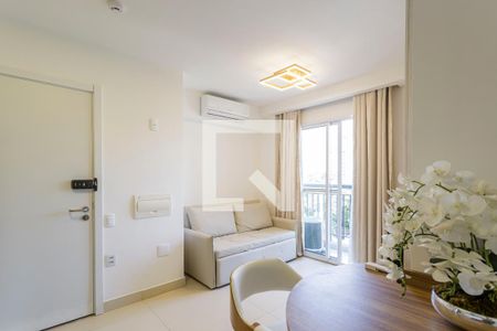 Sala de kitnet/studio à venda com 1 quarto, 37m² em Moema, São Paulo