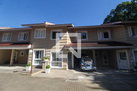 Fachada de casa à venda com 3 quartos, 124m² em Nonoai, Porto Alegre