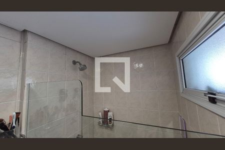 Banheiro de apartamento à venda com 1 quarto, 44m² em Centro, Santo André