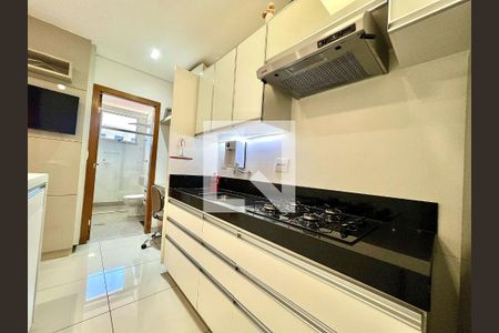 Cozinha de kitnet/studio à venda com 1 quarto, 33m² em Santa Rosa, Belo Horizonte
