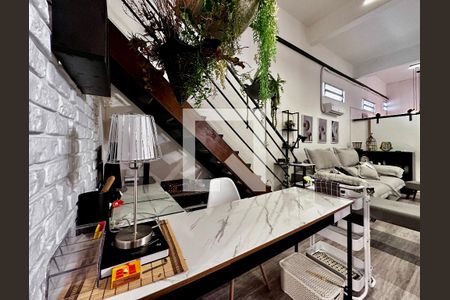 Sala de apartamento para alugar com 2 quartos, 120m² em Santo Amaro, São Paulo