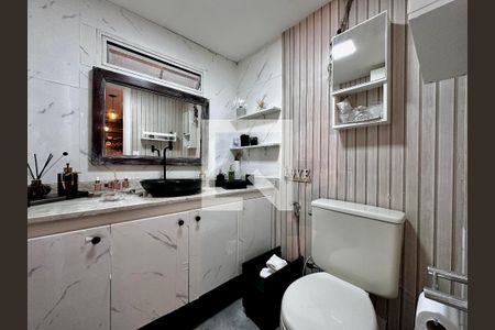 Lavabo de apartamento para alugar com 2 quartos, 120m² em Santo Amaro, São Paulo