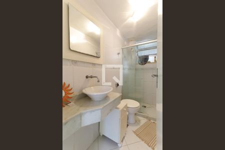 Banheiro de apartamento à venda com 2 quartos, 55m² em Água Santa, Rio de Janeiro