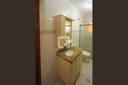 Banheiro de casa à venda com 2 quartos, 280m² em Jardim Record, São Paulo