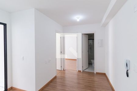 Sala de apartamento para alugar com 2 quartos, 36m² em Metalúrgicos, Osasco