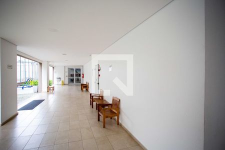 Hall social de apartamento para alugar com 2 quartos, 44m² em Piraporinha, Diadema