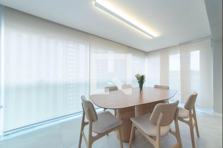 Sala- Varanda Integrada de apartamento à venda com 2 quartos, 110m² em Brooklin, São Paulo